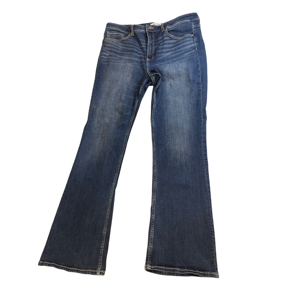 Buckle Universal Fit High Rise Boot Cut size 33 x 33 1/2